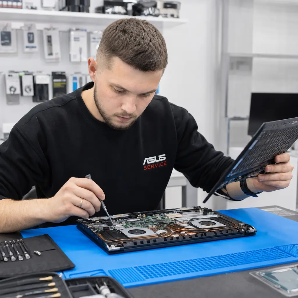 заменить клавиатуру на ноутбуке Asus в Саранске